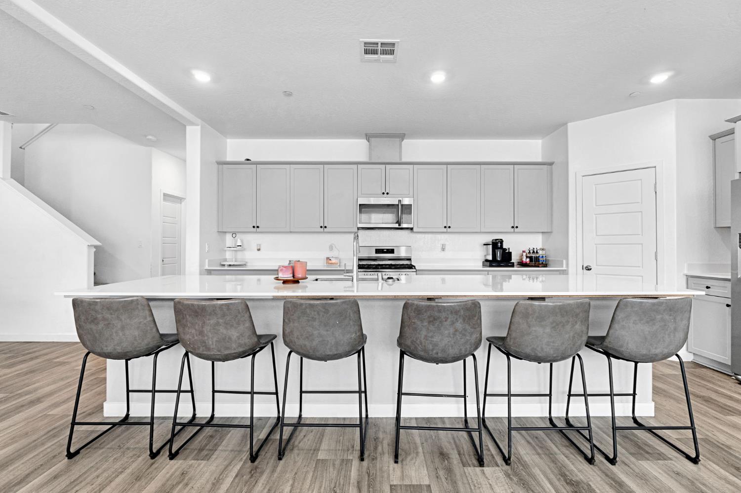 2831 N Redda Rd, Fresno, CA 93737