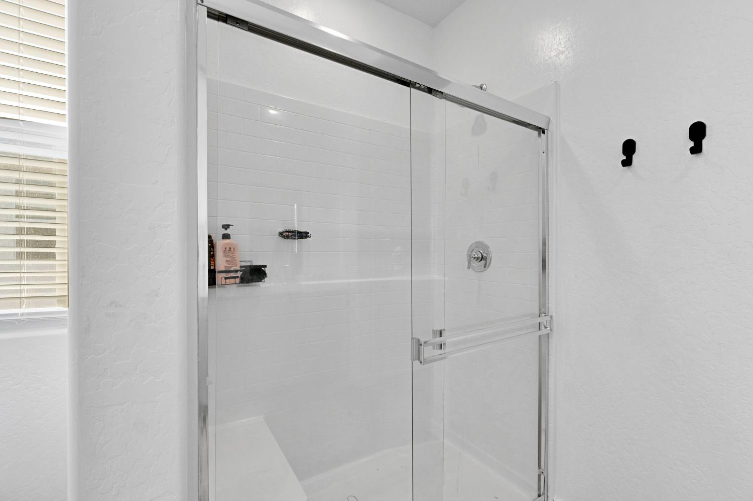 2831 N Redda Rd, Fresno, CA 93737