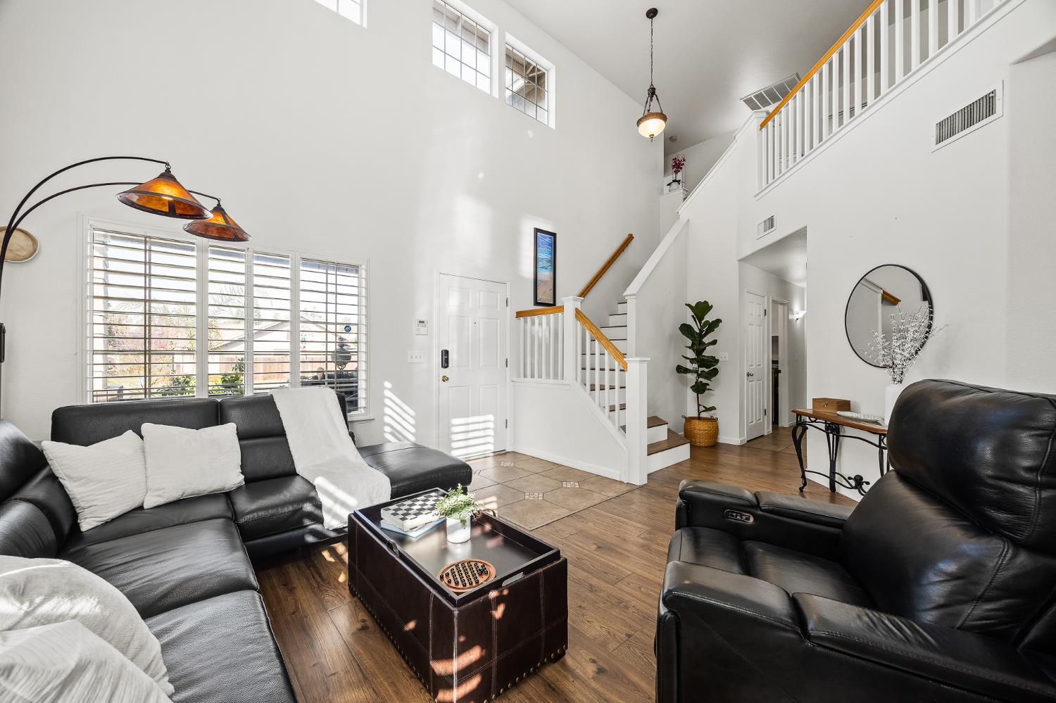 2518 Keats Ave, Clovis, CA 93611