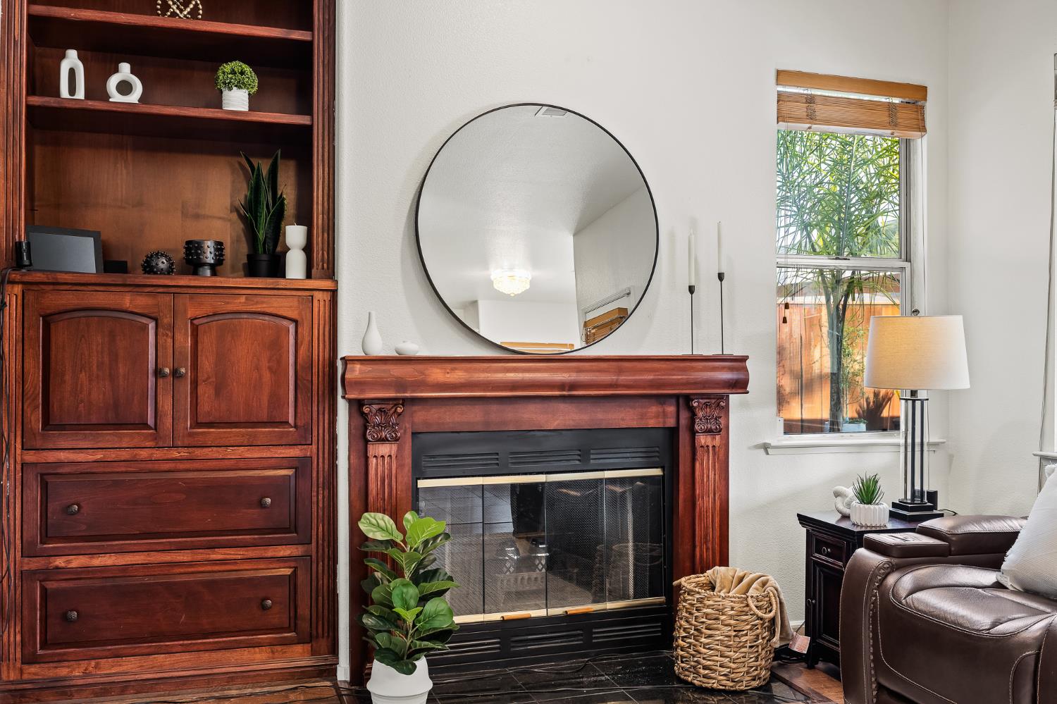 2518 Keats Ave, Clovis, CA 93611