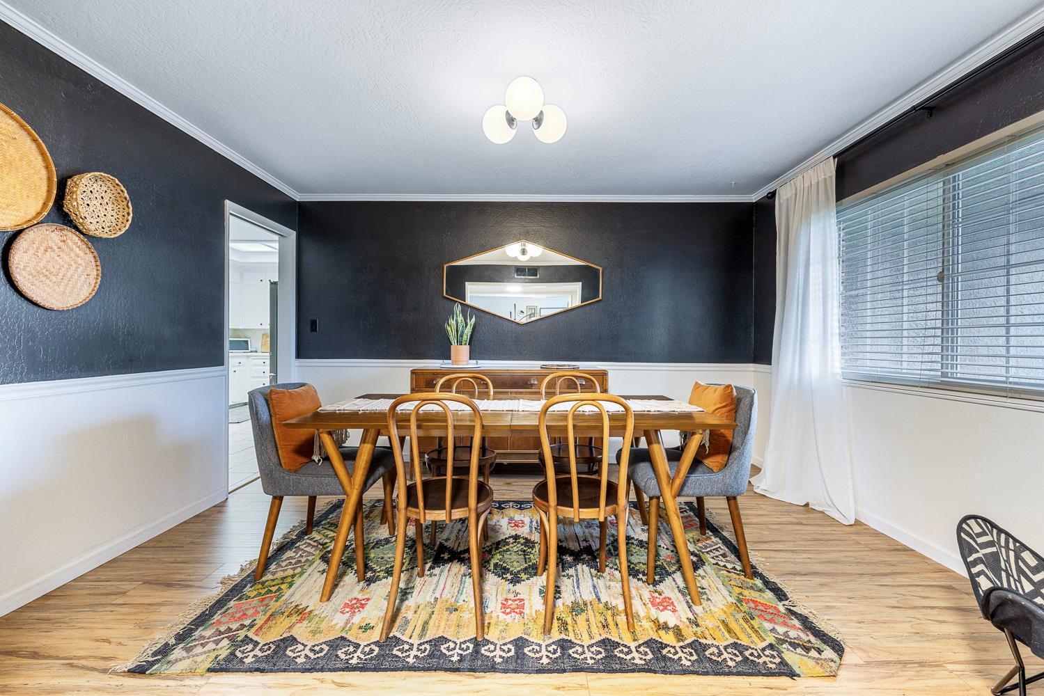 754 E Spruce Ave, Fresno, CA 93720