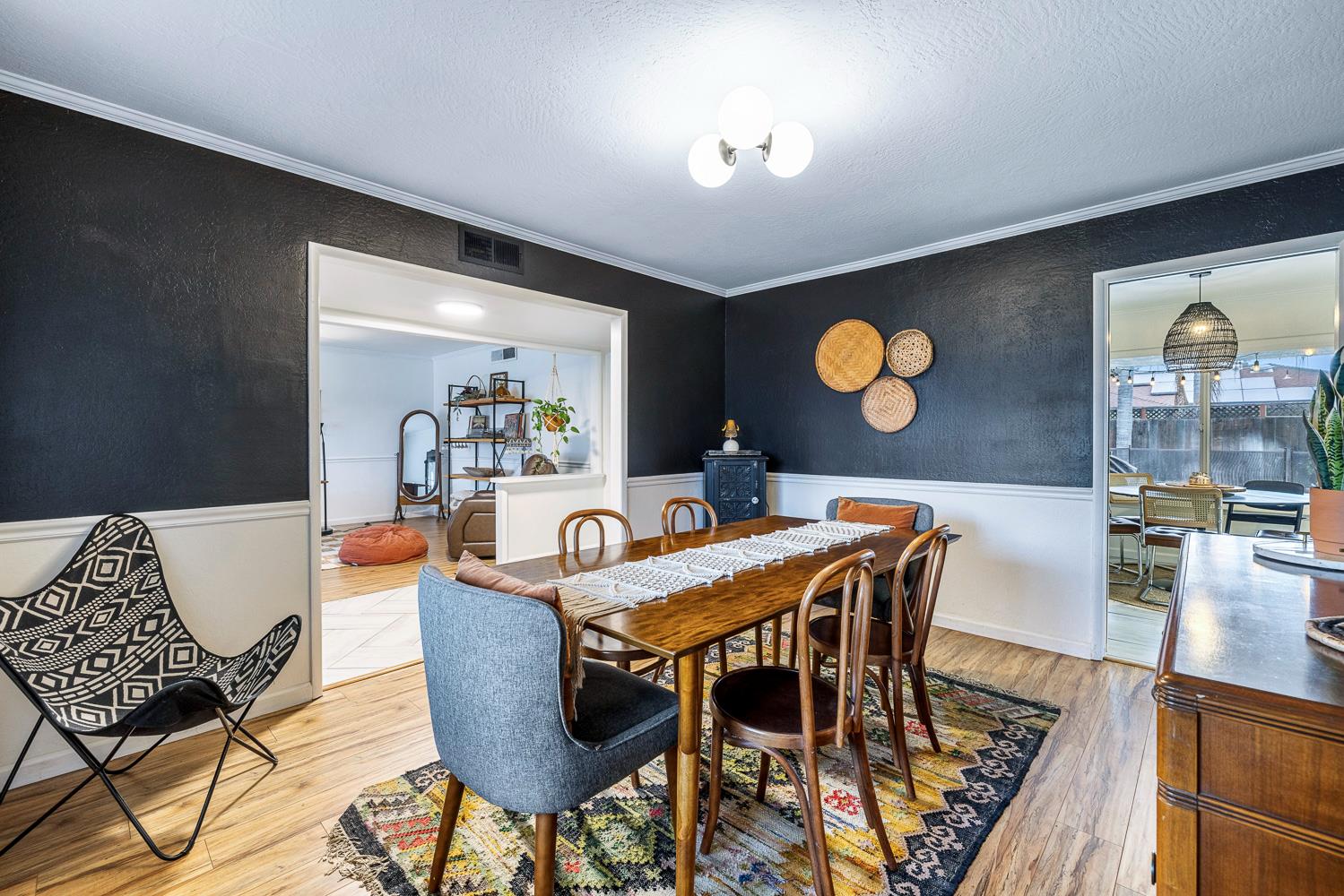 754 E Spruce Ave, Fresno, CA 93720