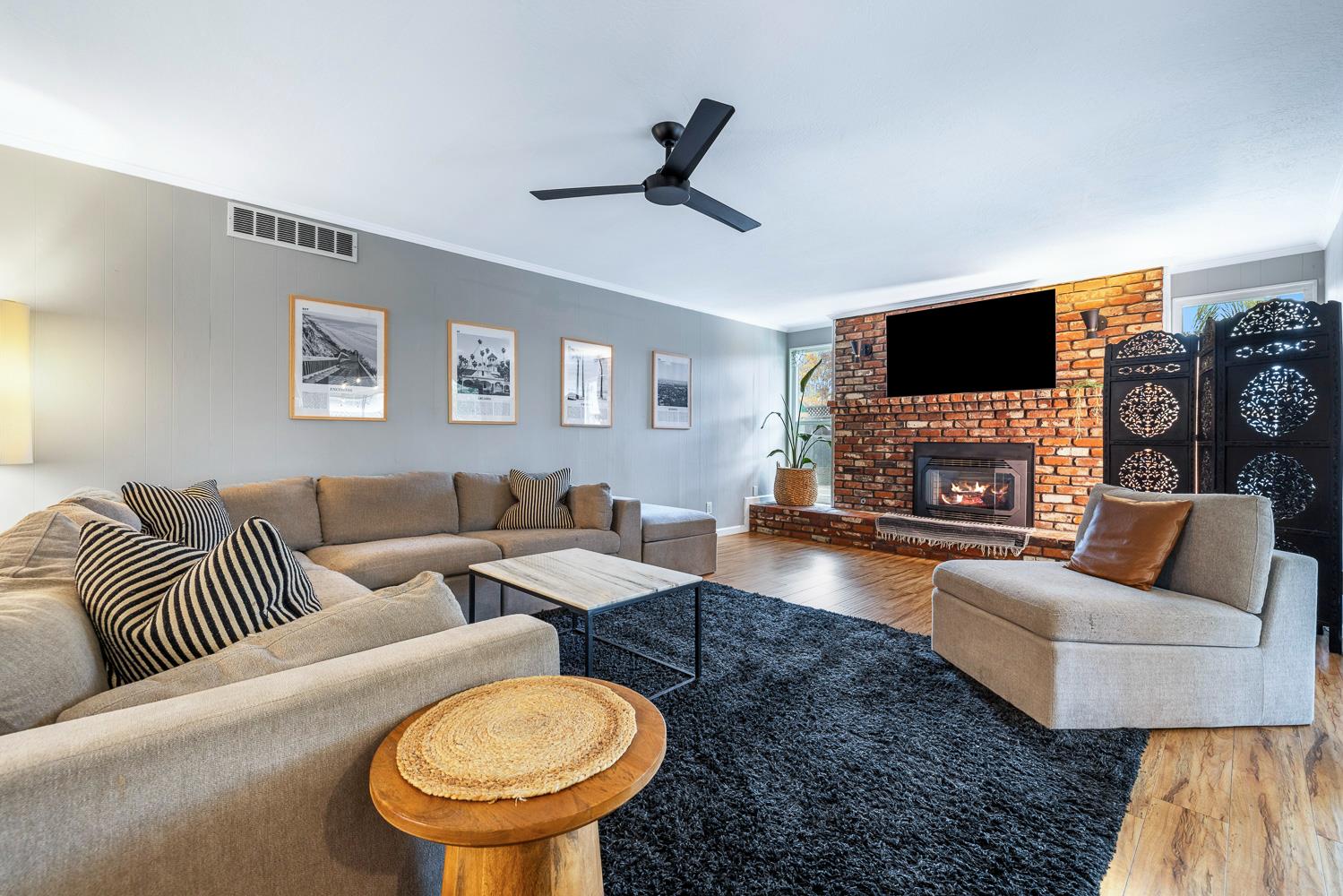 754 E Spruce Ave, Fresno, CA 93720