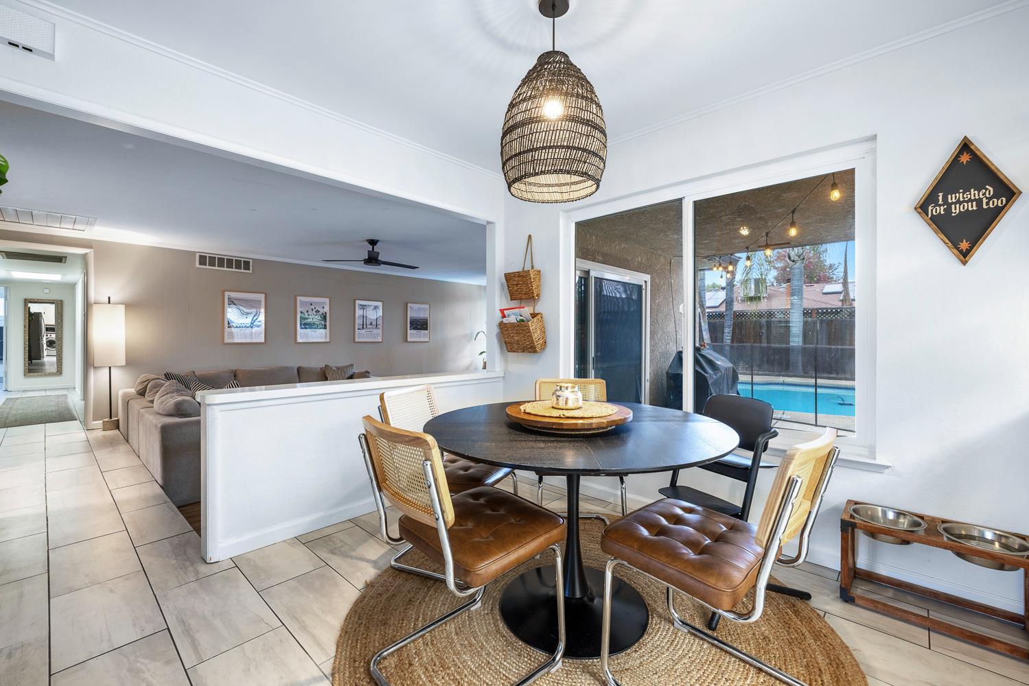 754 E Spruce Ave, Fresno, CA 93720