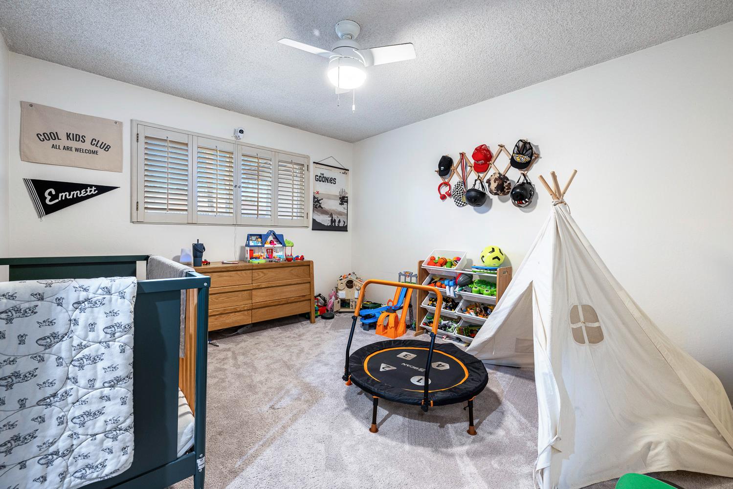 754 E Spruce Ave, Fresno, CA 93720