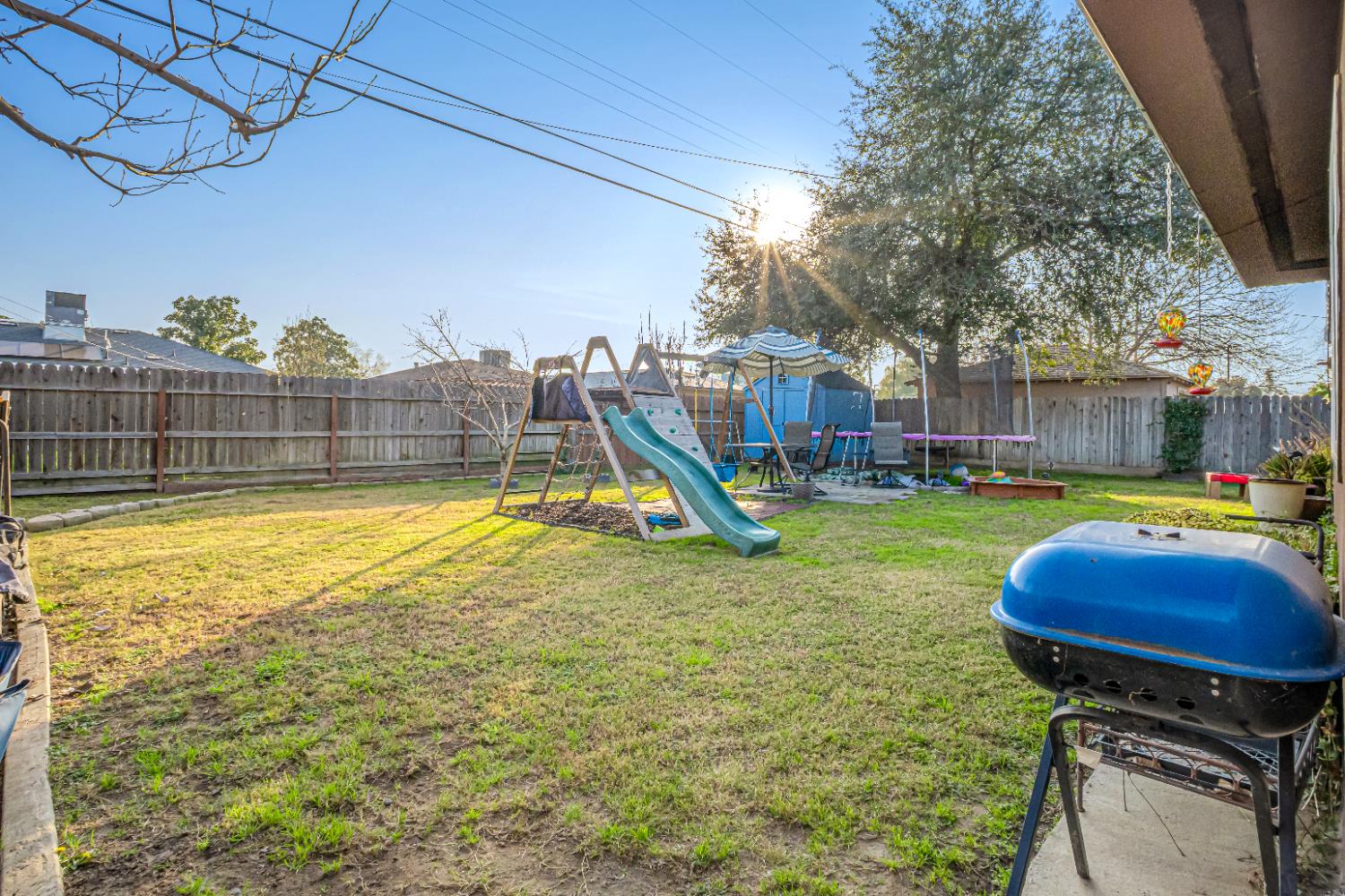 3846 Maywood Dr S, Fresno, CA 93703