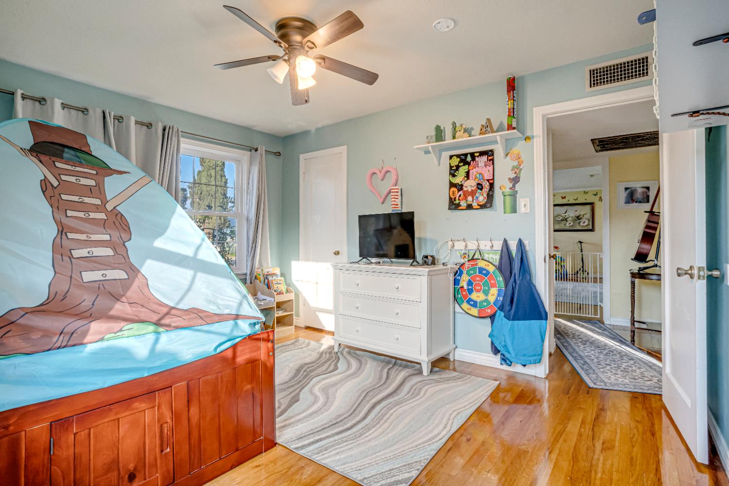 3846 Maywood Dr S, Fresno, CA 93703