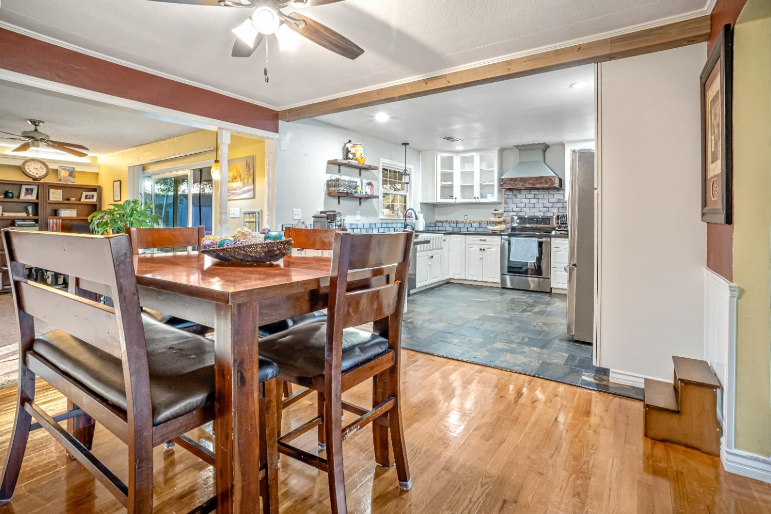 3846 Maywood Dr S, Fresno, CA 93703