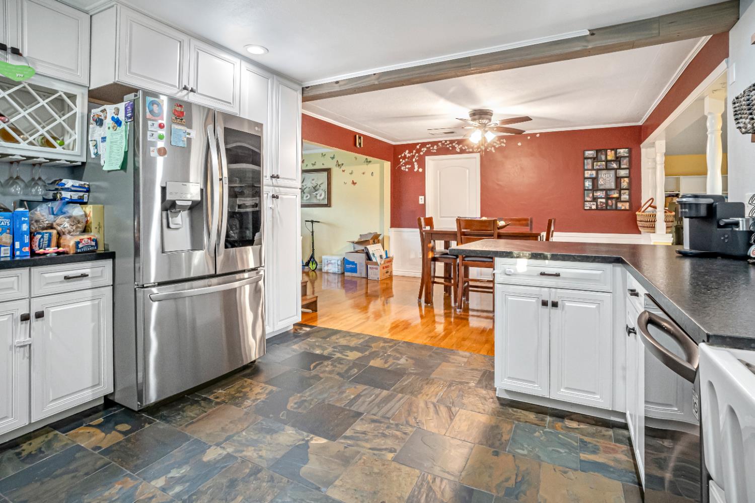 3846 Maywood Dr S, Fresno, CA 93703