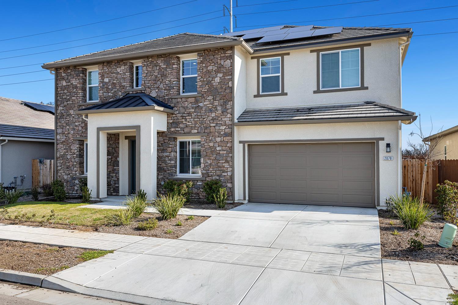 2078 N Laverne Ave, Fresno, CA 93727