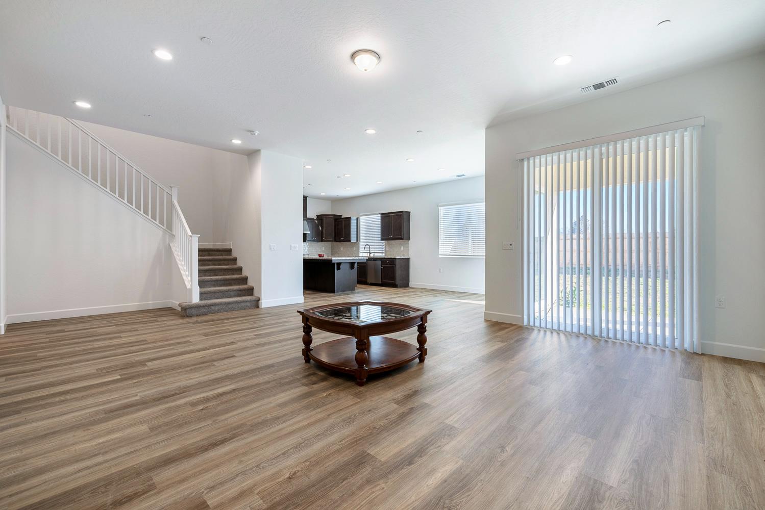 2078 N Laverne Ave, Fresno, CA 93727