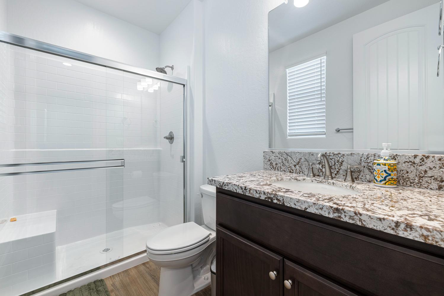 2078 N Laverne Ave, Fresno, CA 93727