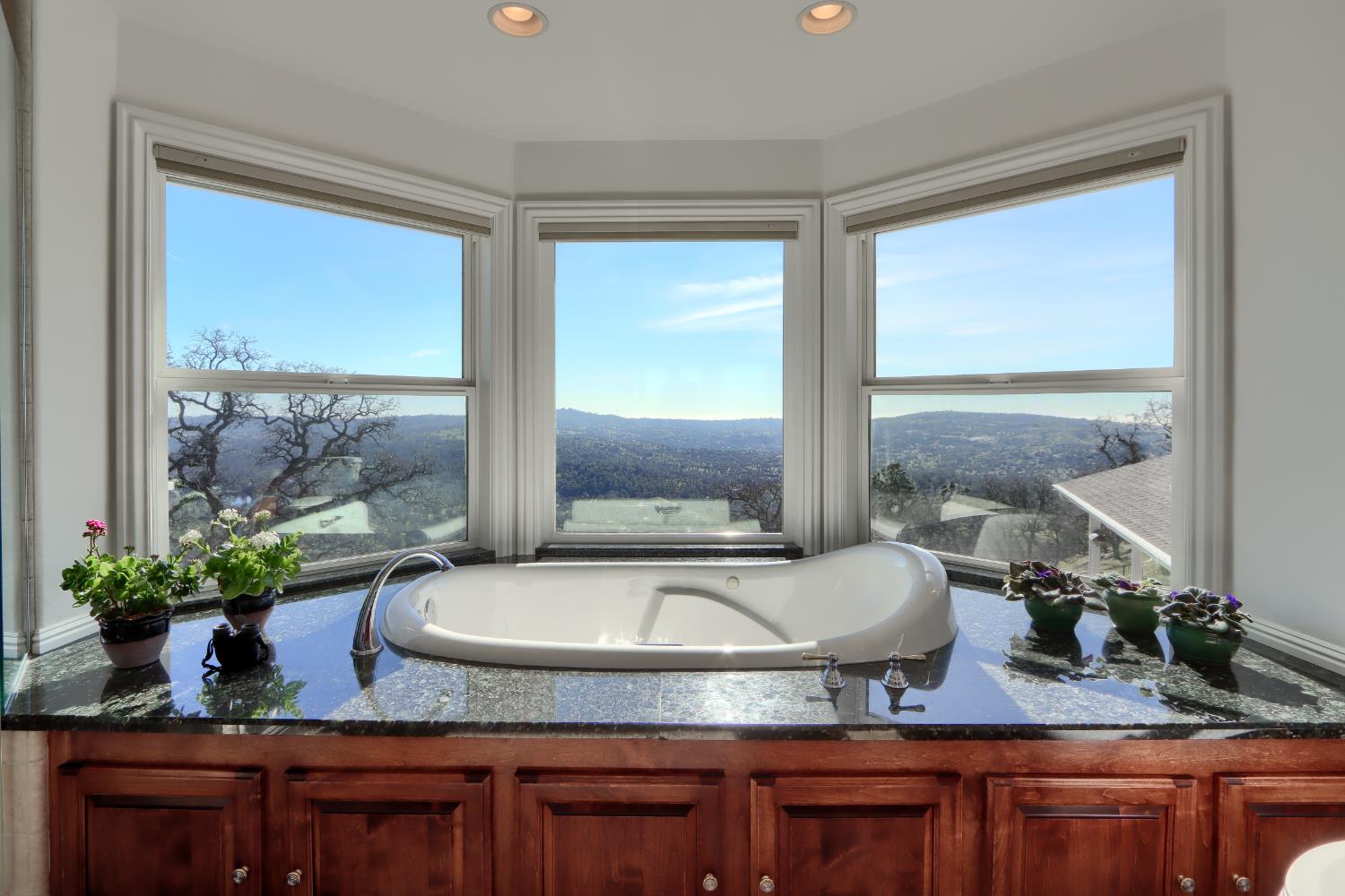 42158 John Muir Dr, Coarsegold, CA 93614