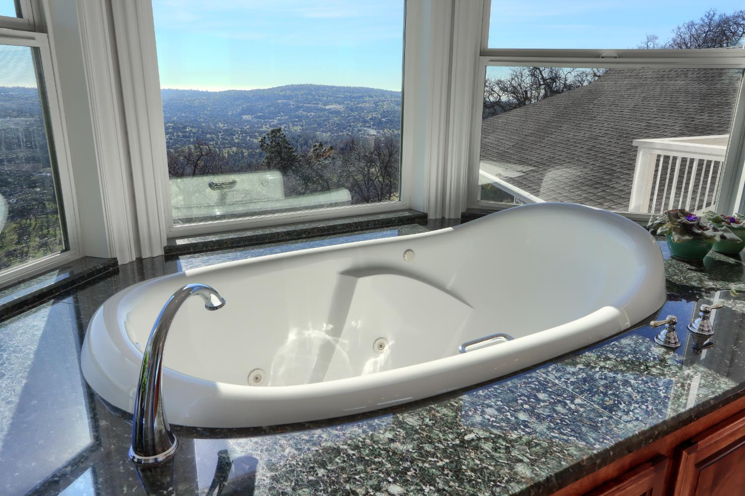 42158 John Muir Dr, Coarsegold, CA 93614