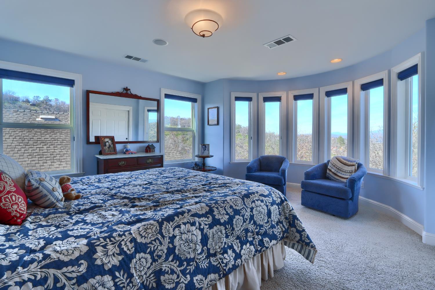 42158 John Muir Dr, Coarsegold, CA 93614