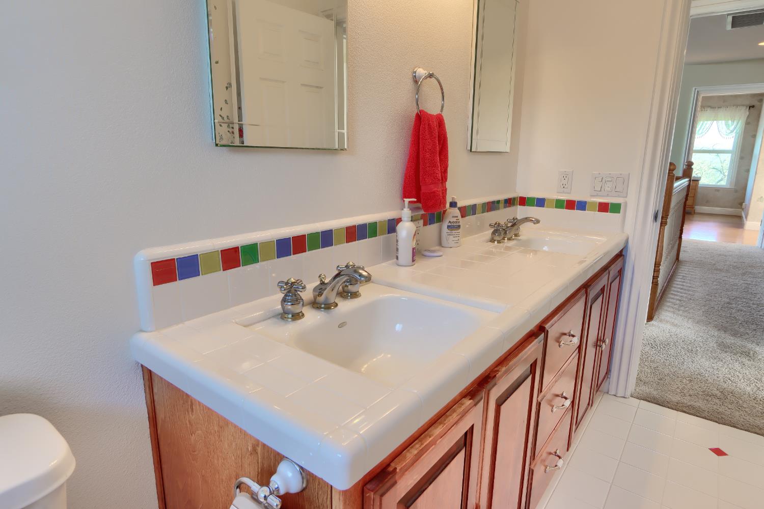 42158 John Muir Dr, Coarsegold, CA 93614