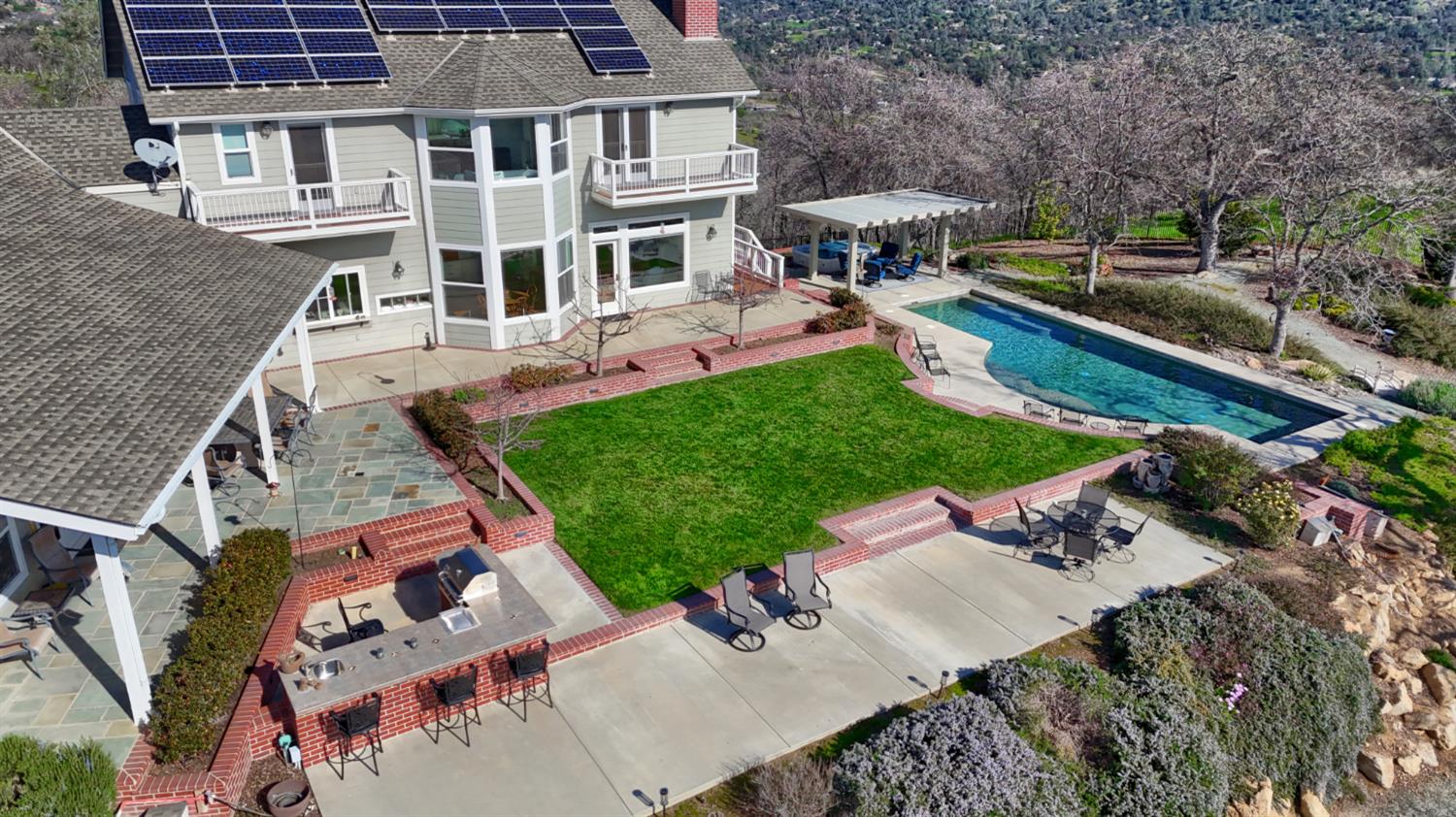 42158 John Muir Dr, Coarsegold, CA 93614