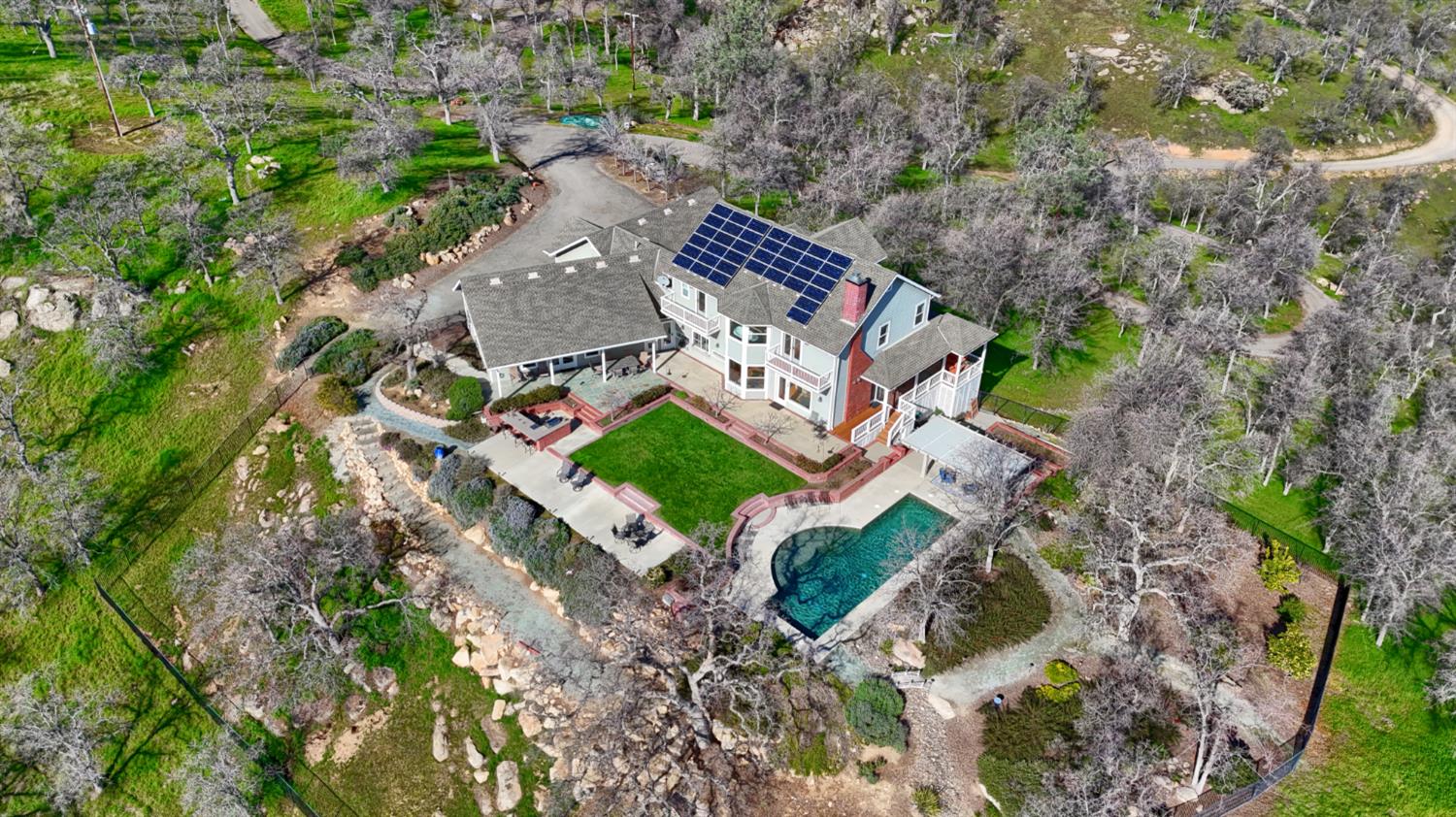 42158 John Muir Dr, Coarsegold, CA 93614