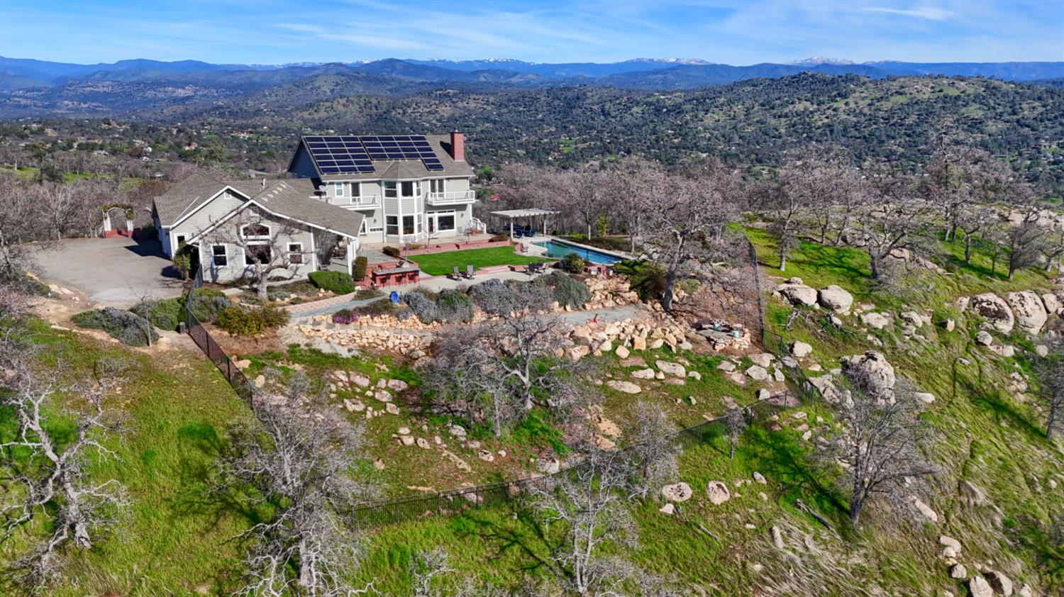 42158 John Muir Dr, Coarsegold, CA 93614