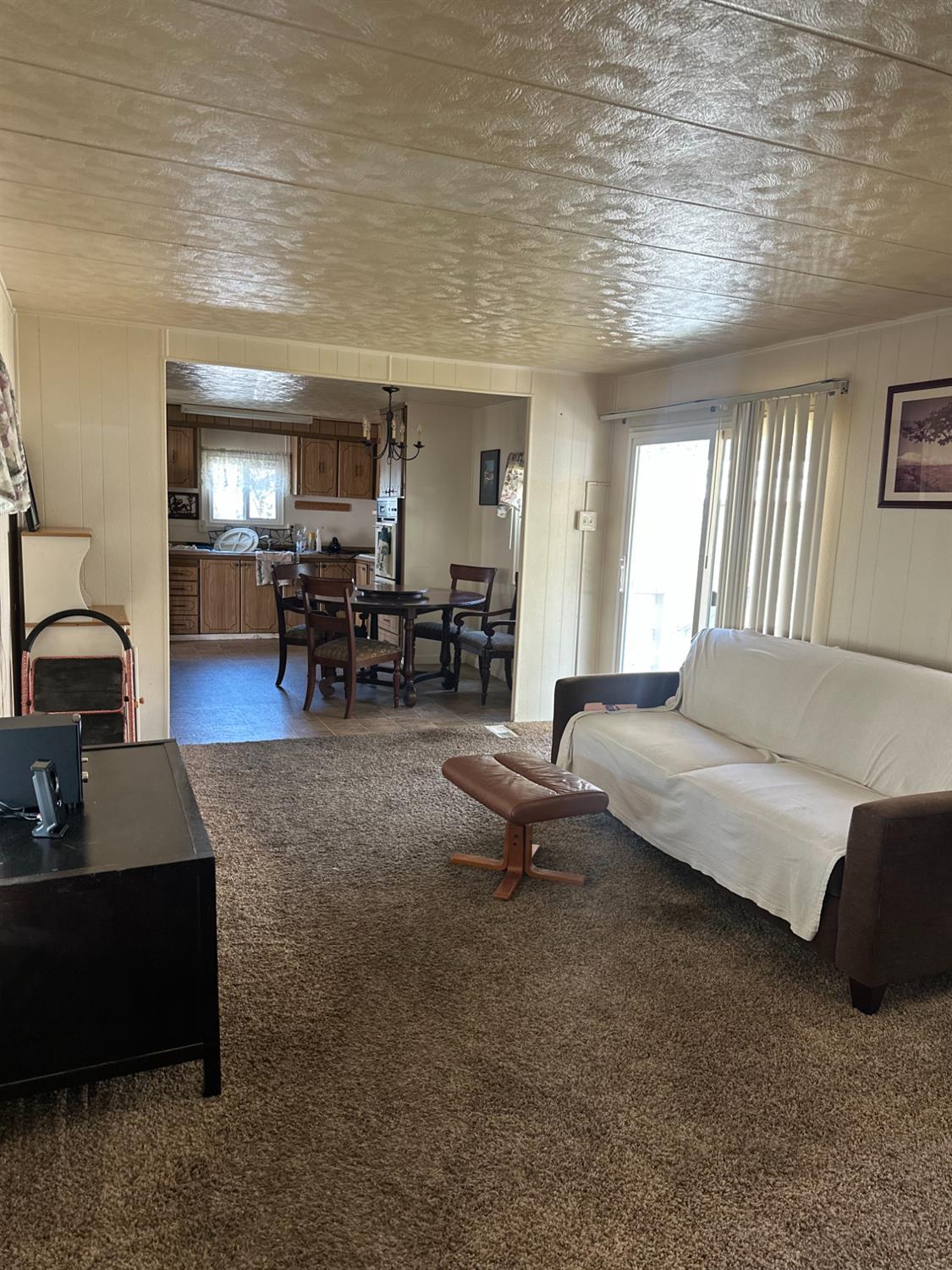 39678 Road 425B #33, Oakhurst, CA 93644