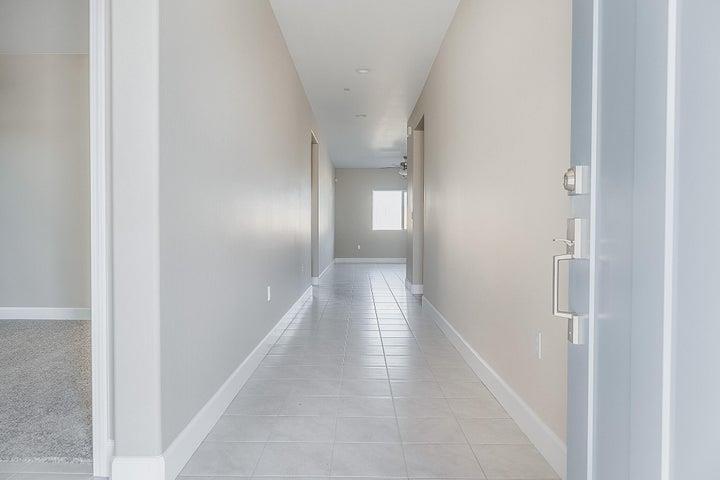 2234 S Burke St, Visalia, CA 93292