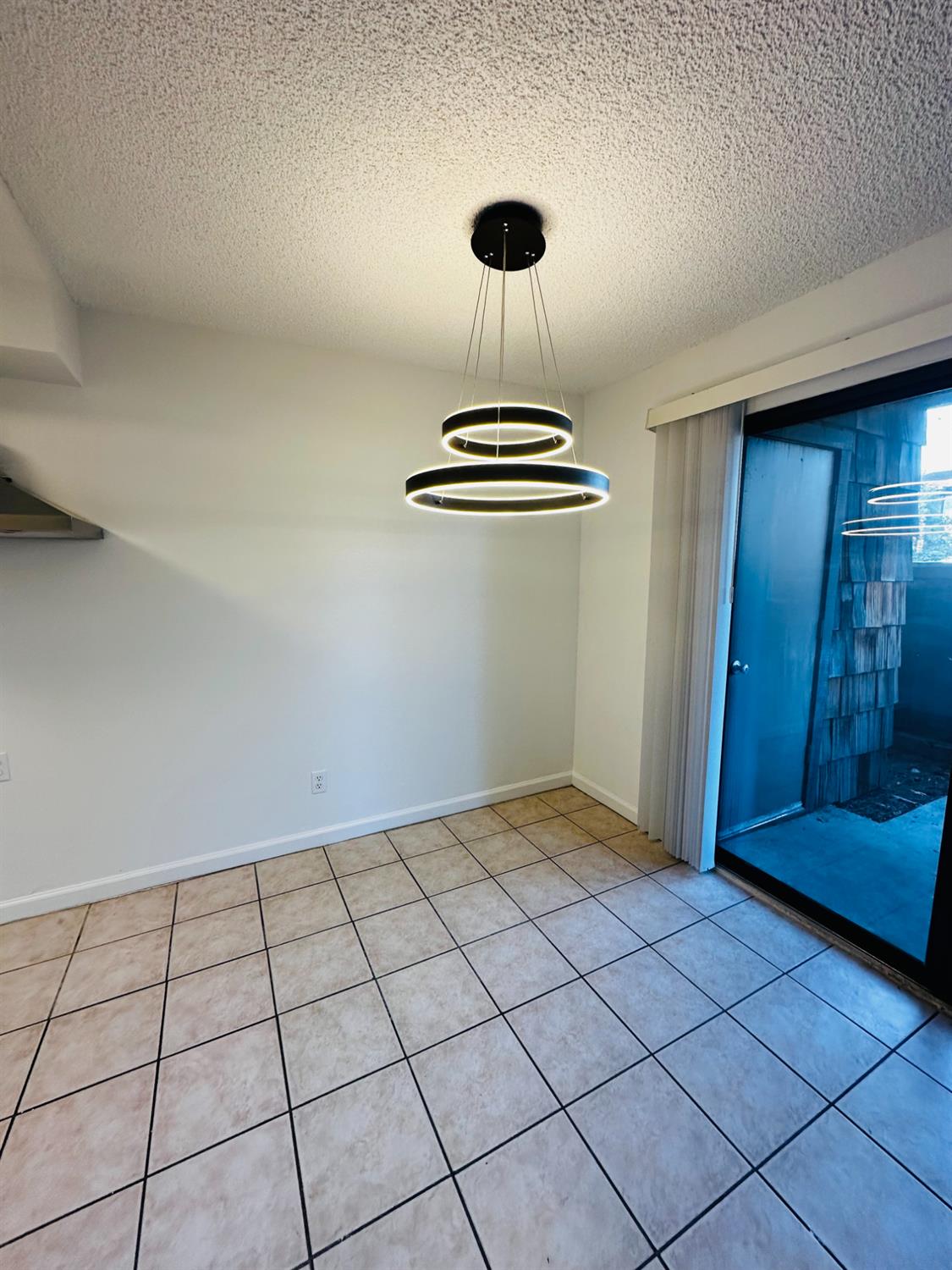 1151 S Chestnut Ave #110, Fresno, CA 93702