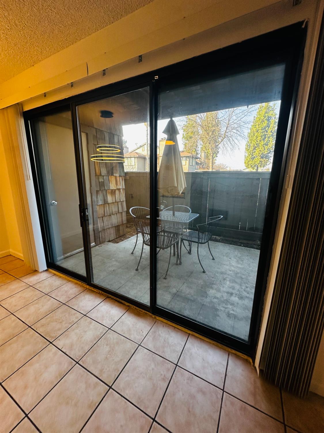 1151 S Chestnut Ave #110, Fresno, CA 93702