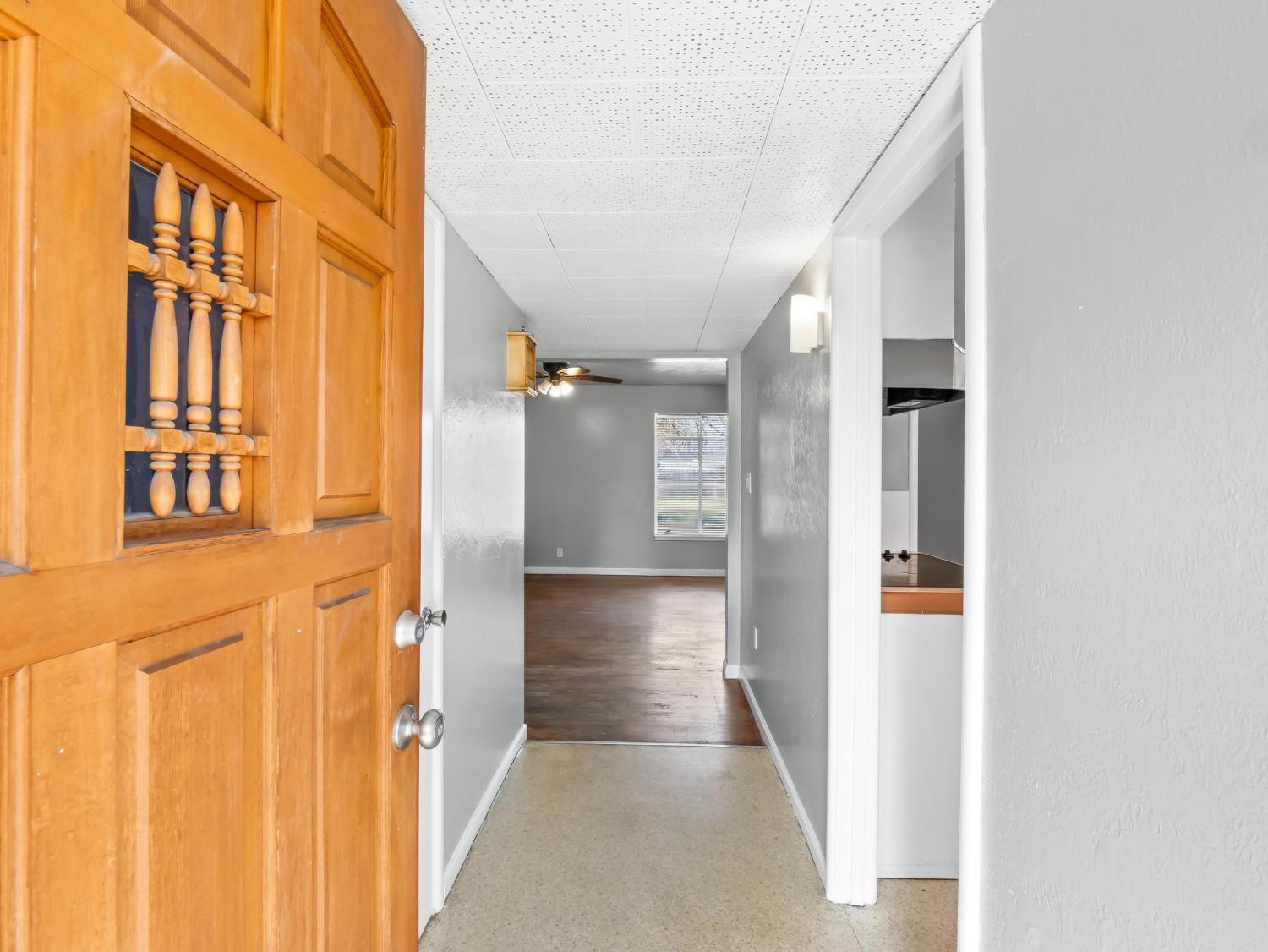 5491 E Dakota Ave, Fresno, CA 93727