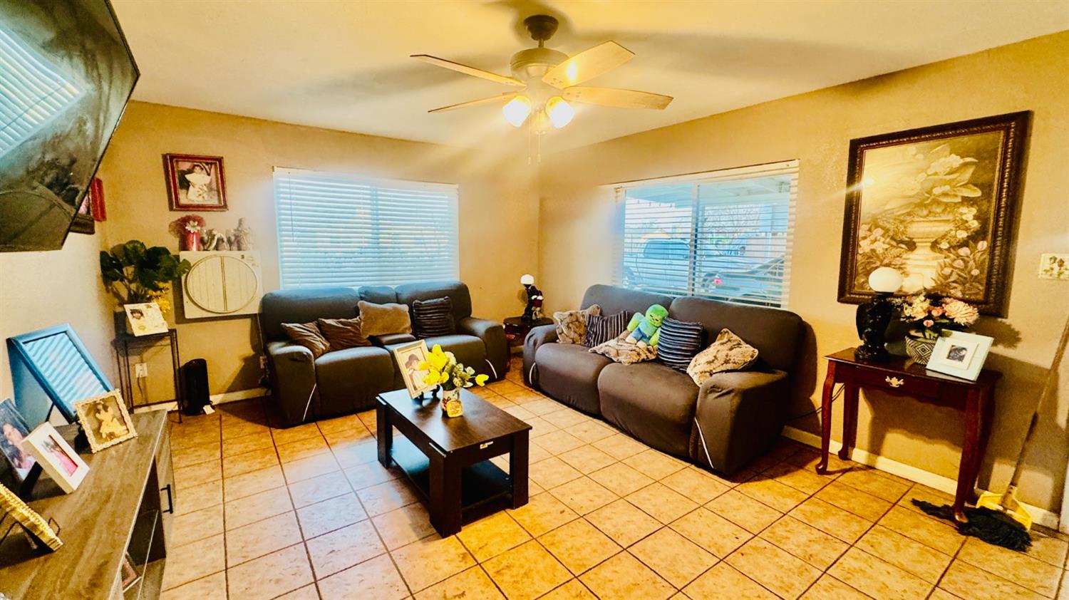 5833 Leo St, Bakersfield, CA 93307