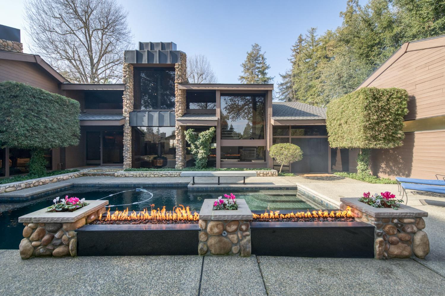 7621 N Laguna Vista Ave, Fresno, CA 93711