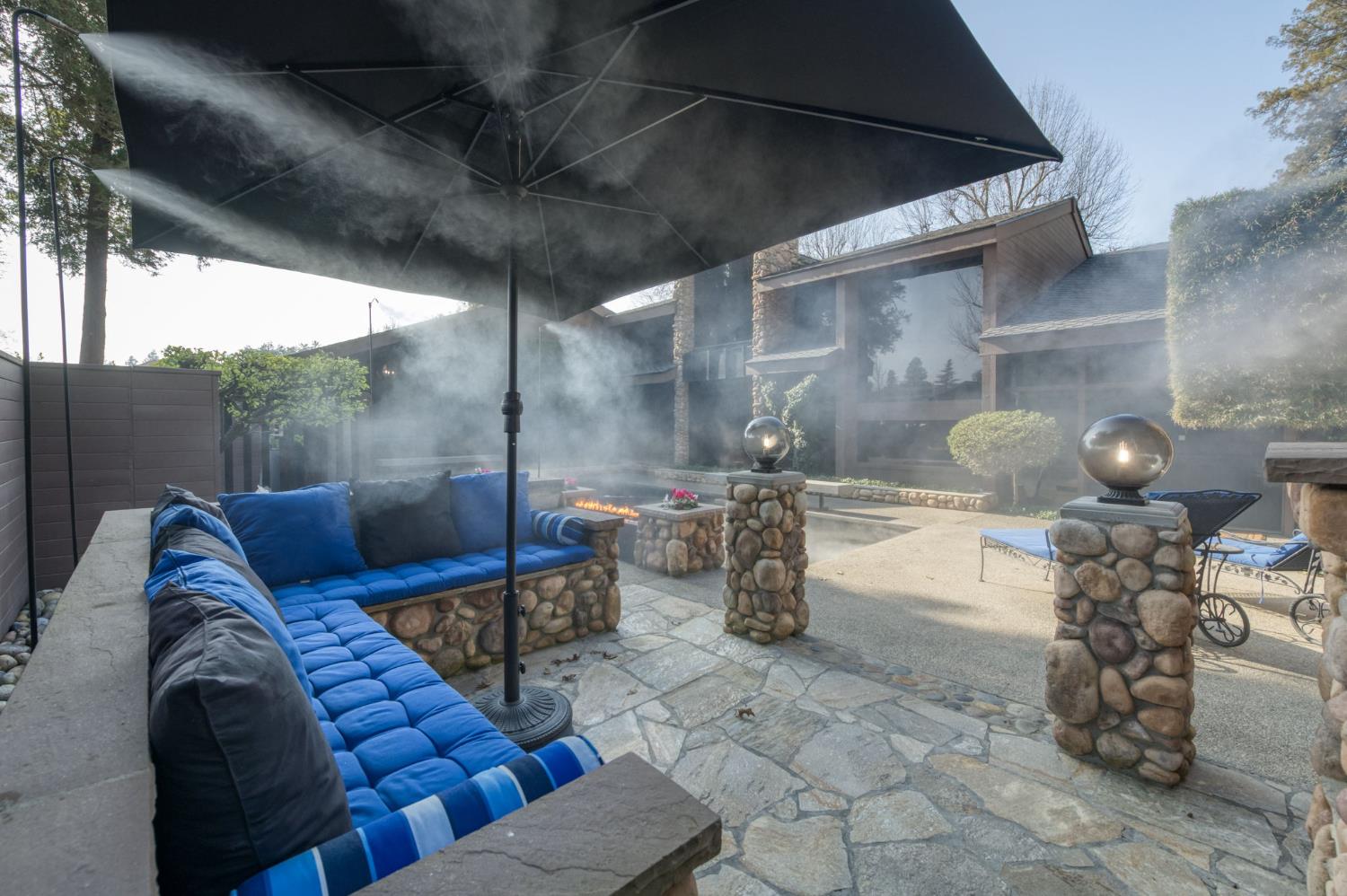 7621 N Laguna Vista Ave, Fresno, CA 93711