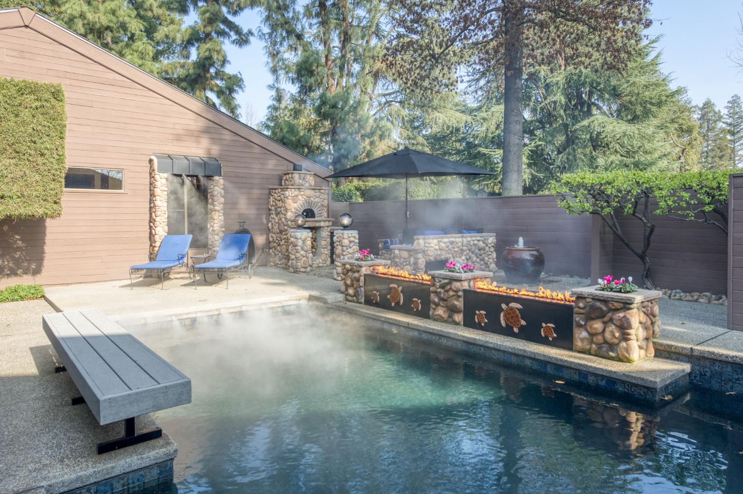 7621 N Laguna Vista Ave, Fresno, CA 93711