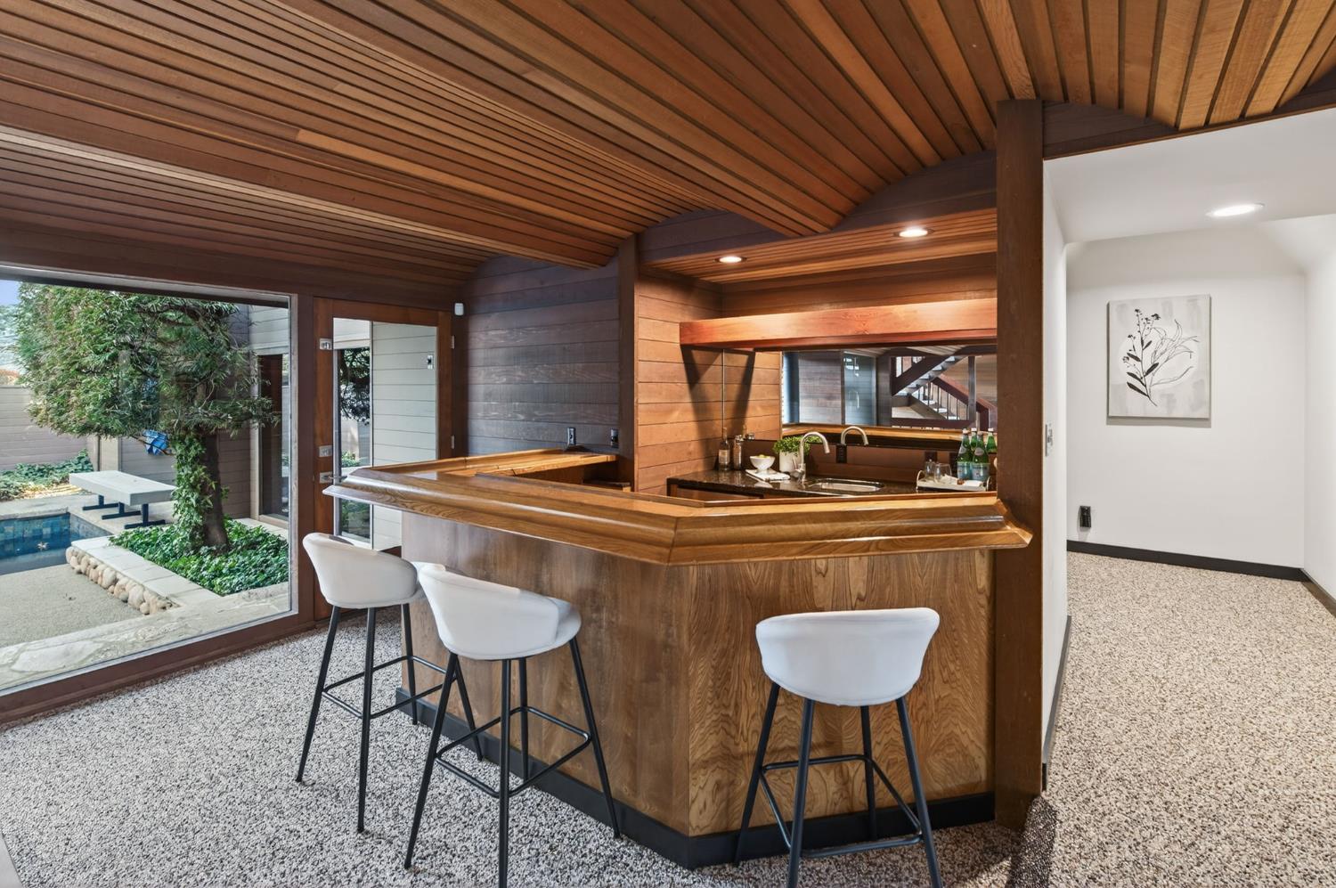 7621 N Laguna Vista Ave, Fresno, CA 93711