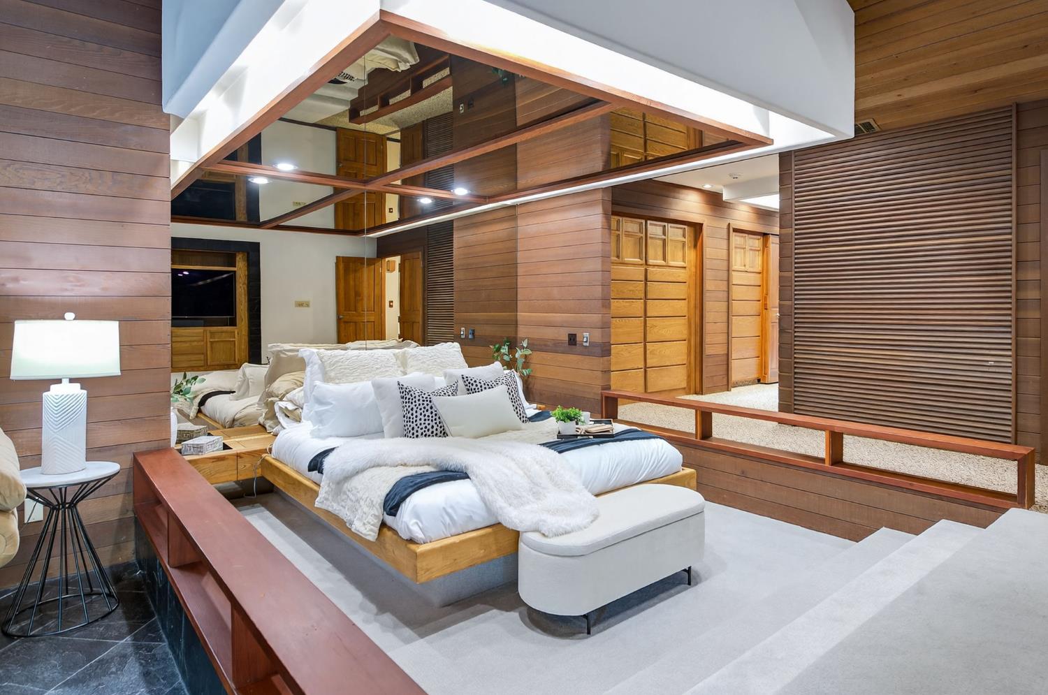 7621 N Laguna Vista Ave, Fresno, CA 93711