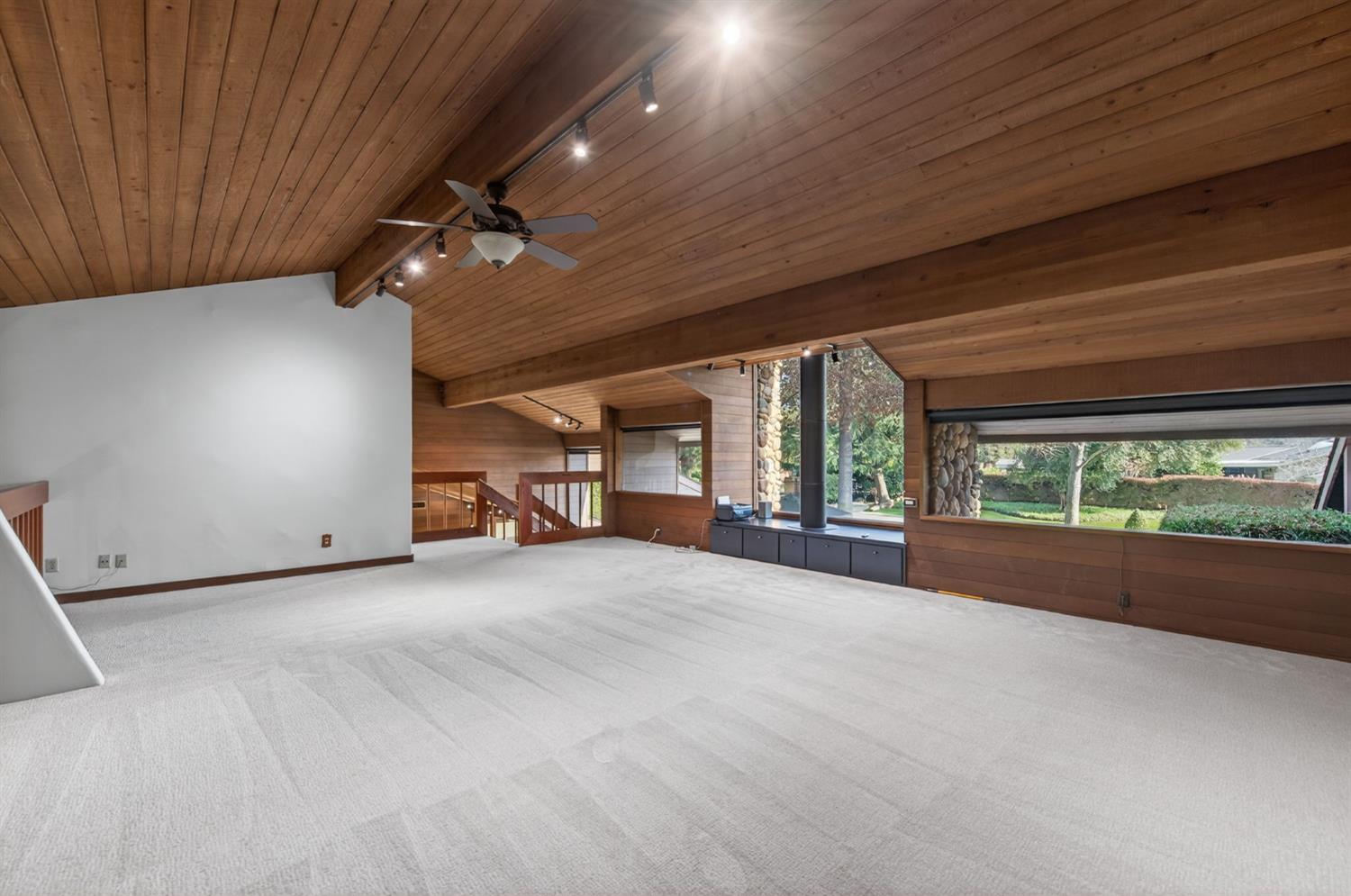 7621 N Laguna Vista Ave, Fresno, CA 93711