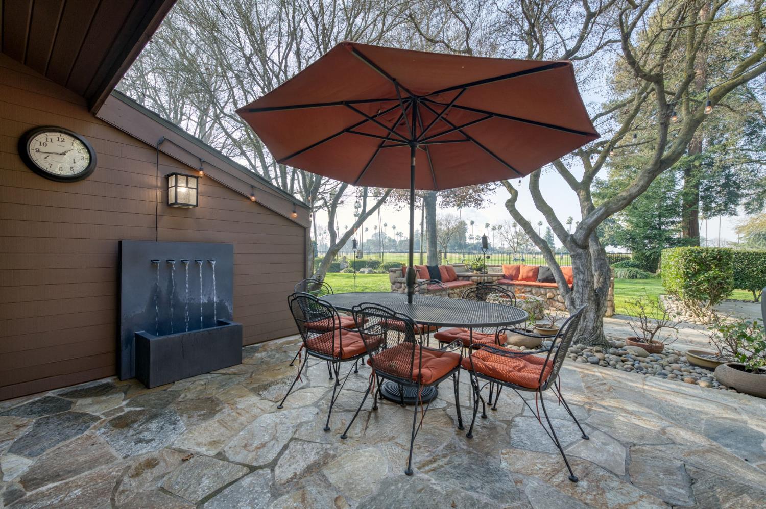 7621 N Laguna Vista Ave, Fresno, CA 93711