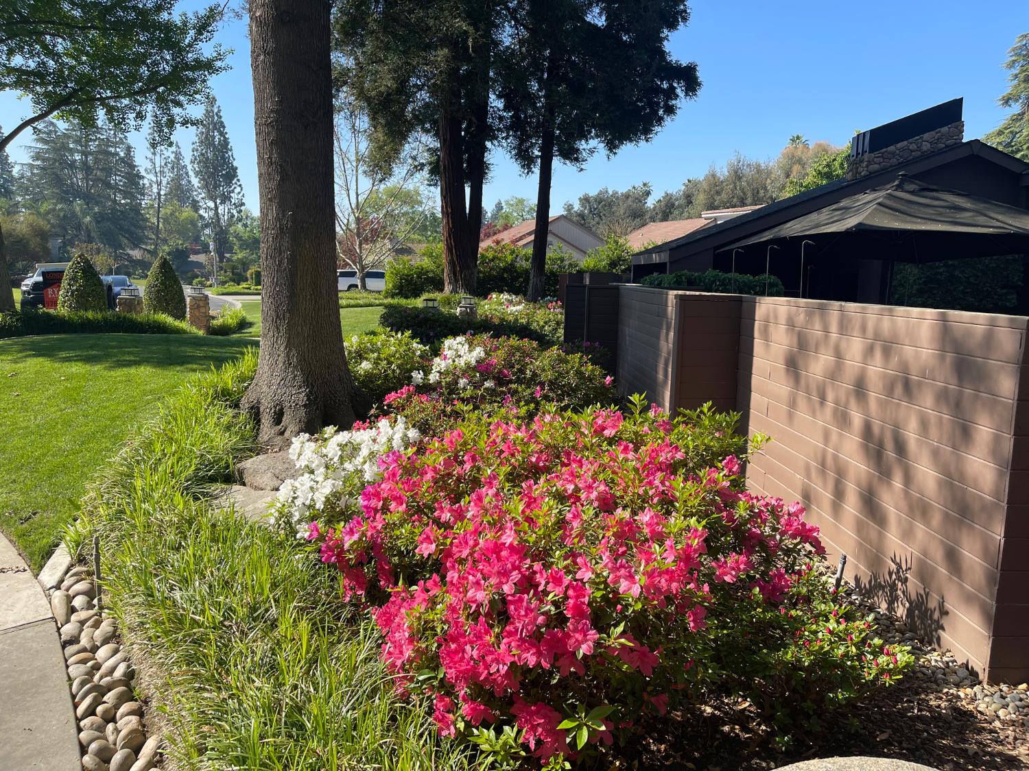 7621 N Laguna Vista Ave, Fresno, CA 93711