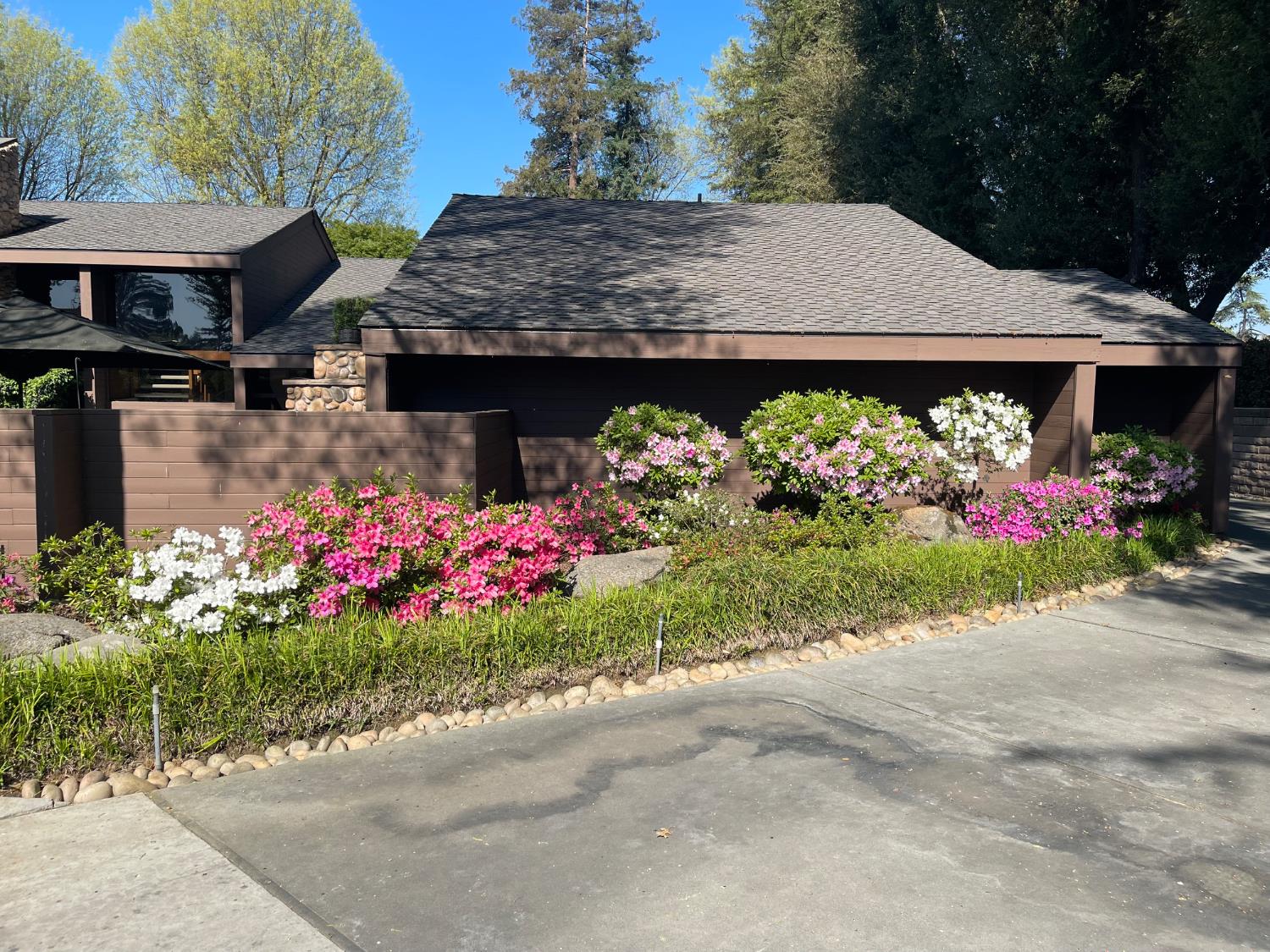 7621 N Laguna Vista Ave, Fresno, CA 93711