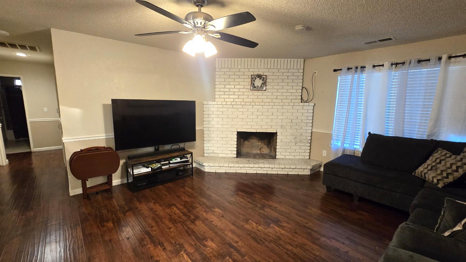 155 N Haney Ave, Reedley, CA 93654