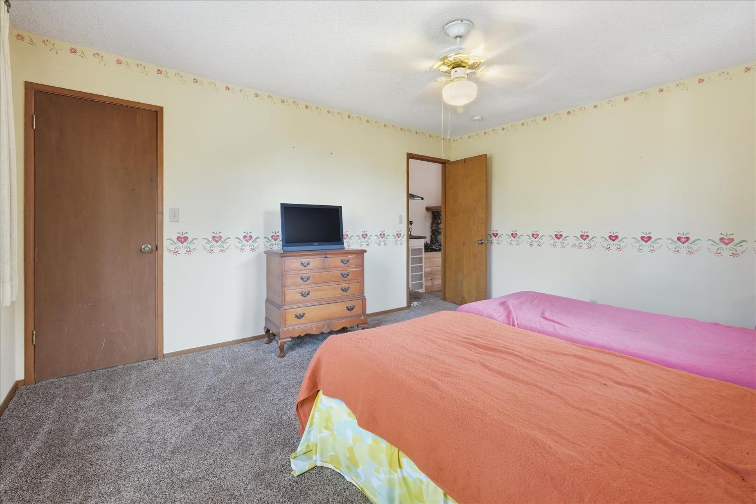 51590 Coyote Ridge Rd, Oakhurst, CA 93644