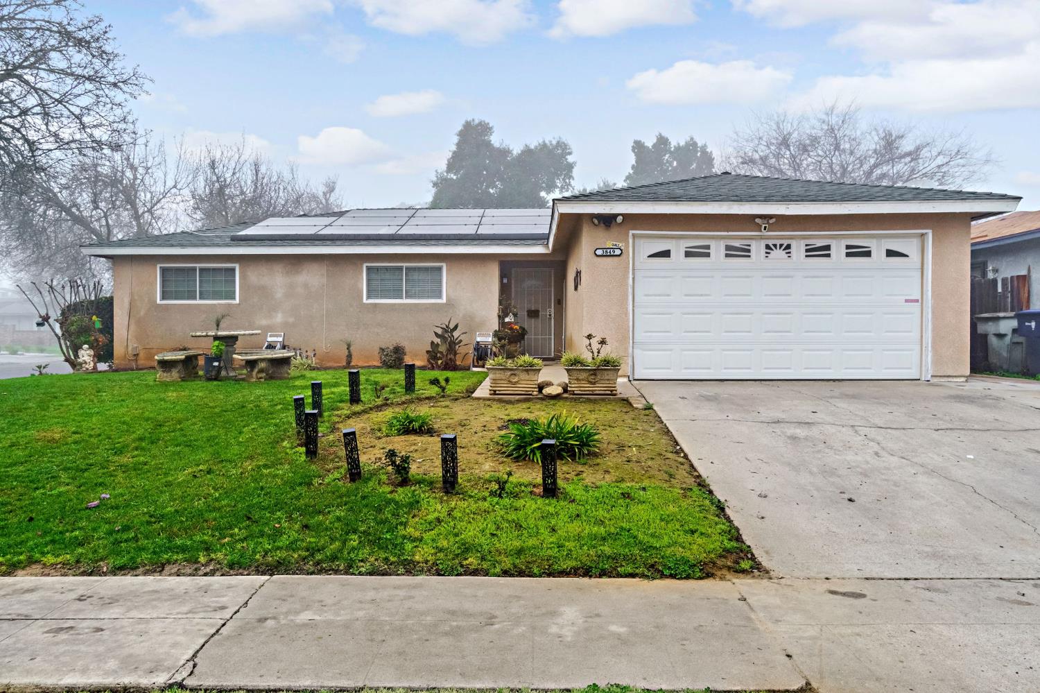3849 N Stanford Ave, Fresno, CA 93727