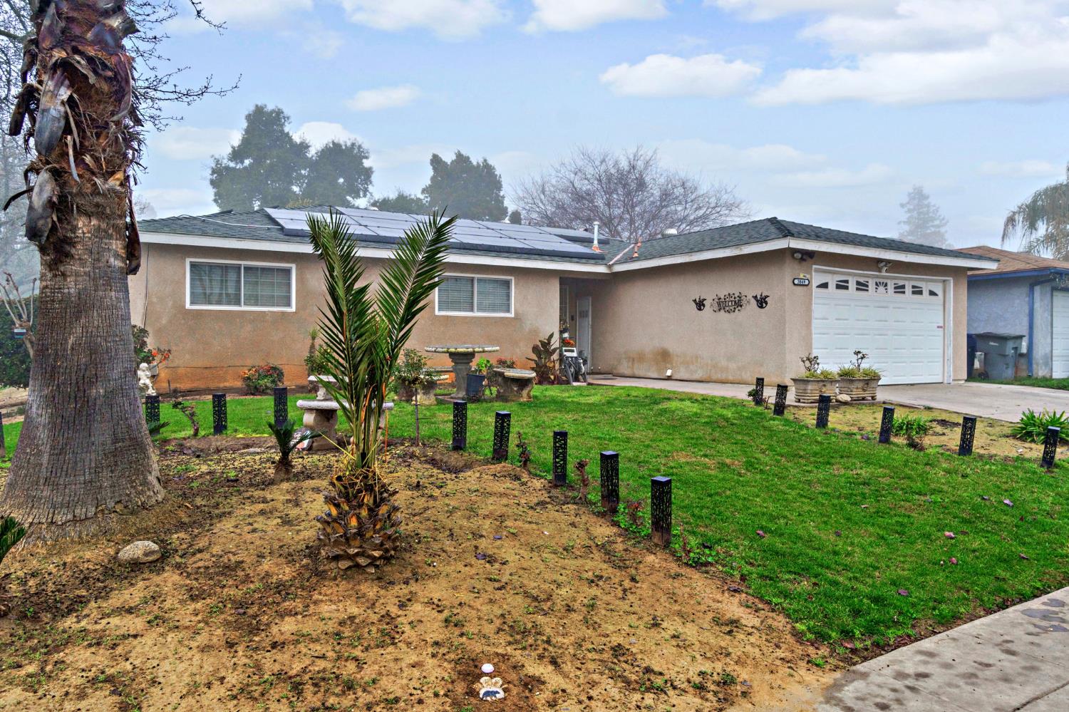 3849 N Stanford Ave, Fresno, CA 93727