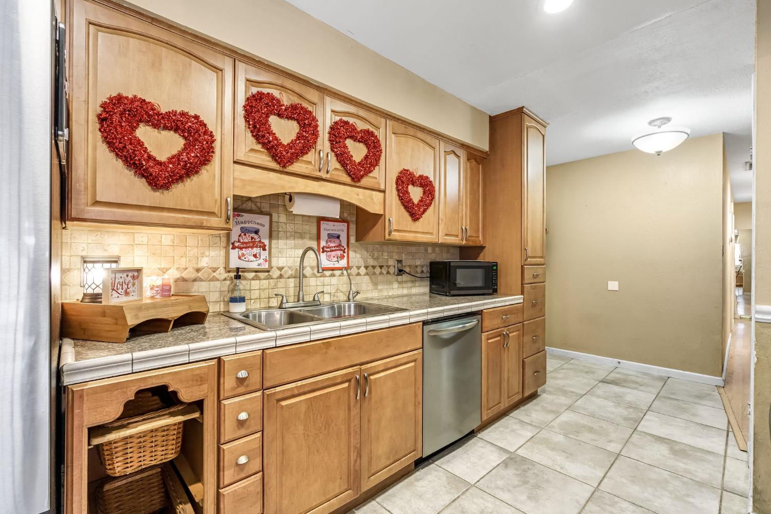 3849 N Stanford Ave, Fresno, CA 93727