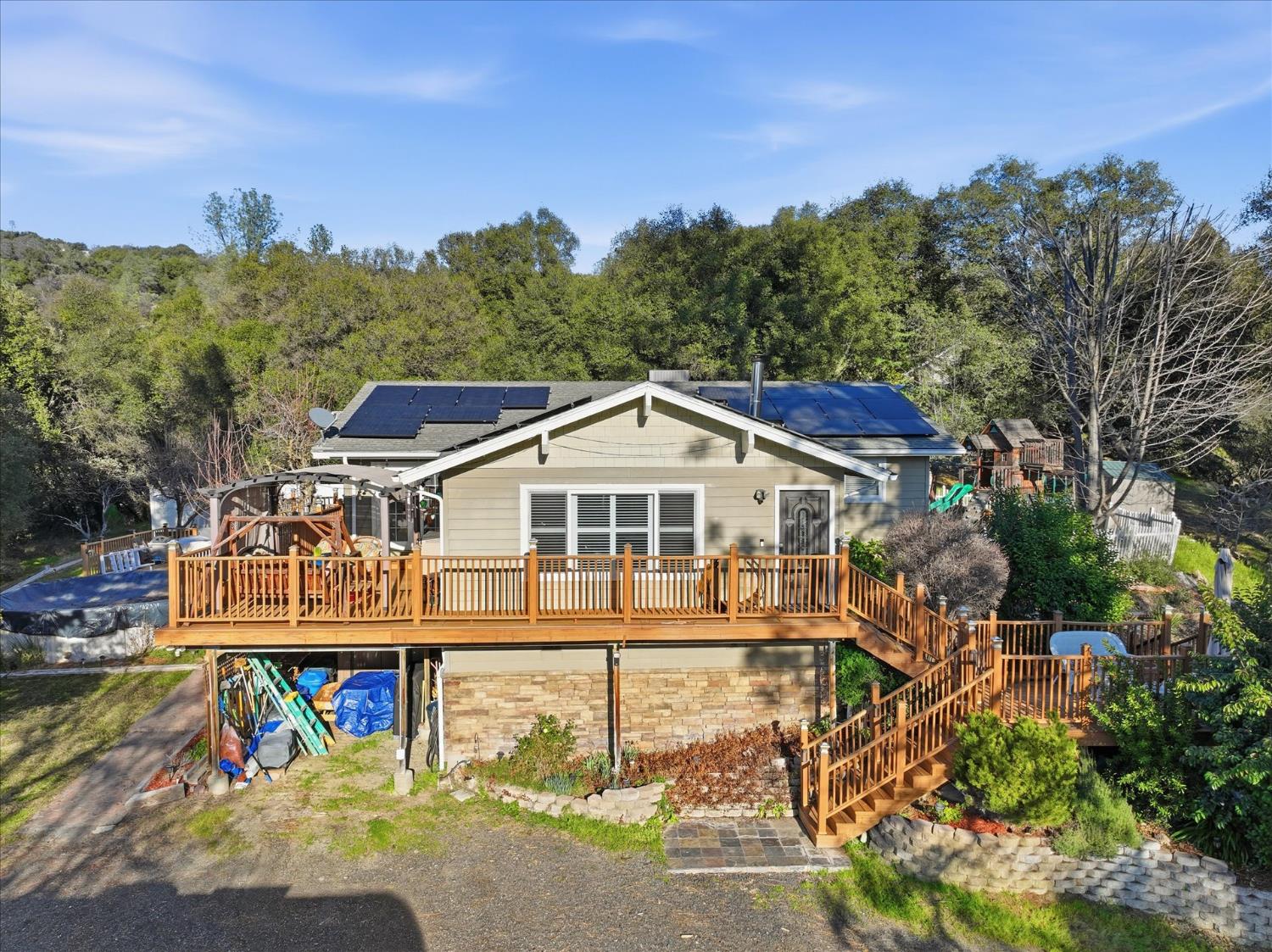 40182 Alerna Way, Oakhurst, CA 93644
