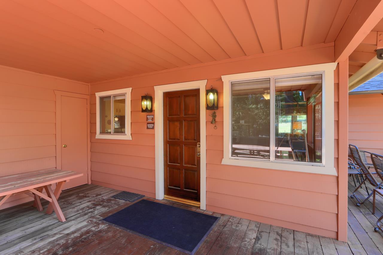 8067 Chilnualna Falls Rd, Wawona, CA 95389