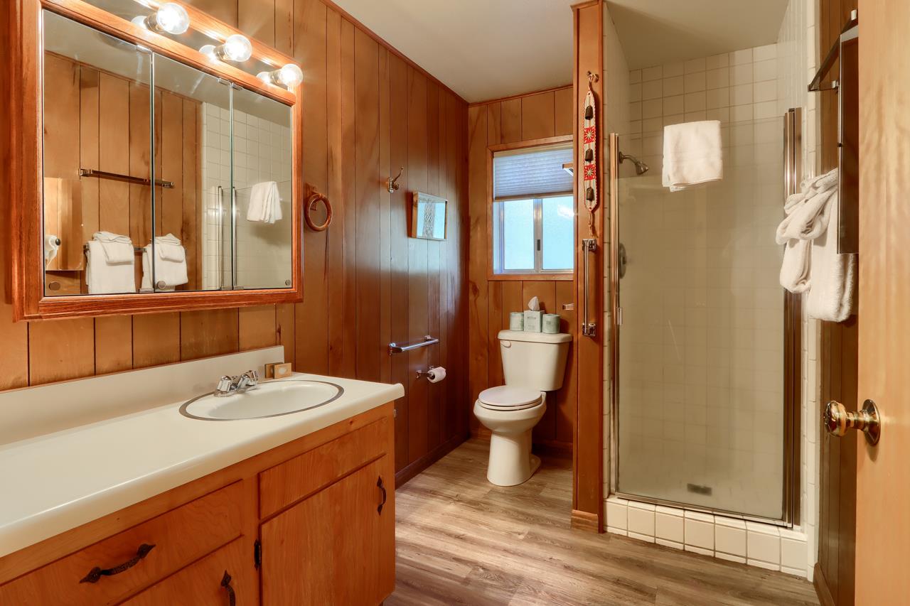 8067 Chilnualna Falls Rd, Wawona, CA 95389