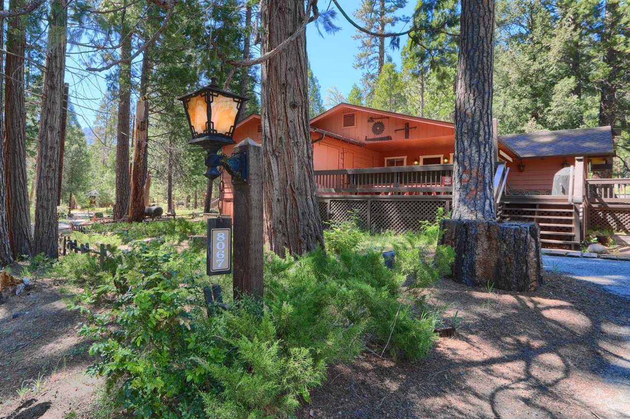 8067 Chilnualna Falls Rd, Wawona, CA 95389