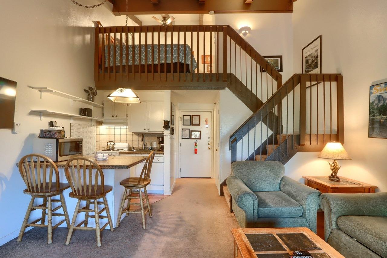7540 Henness Cir #B210, Yosemite West, CA 95389