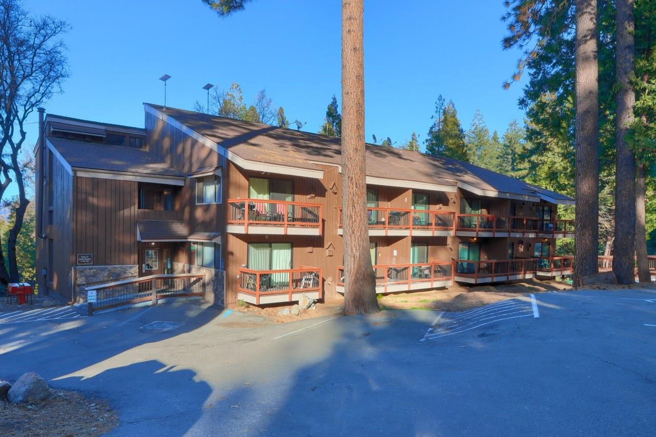 7540 Henness Cir #B210, Yosemite West, CA 95389