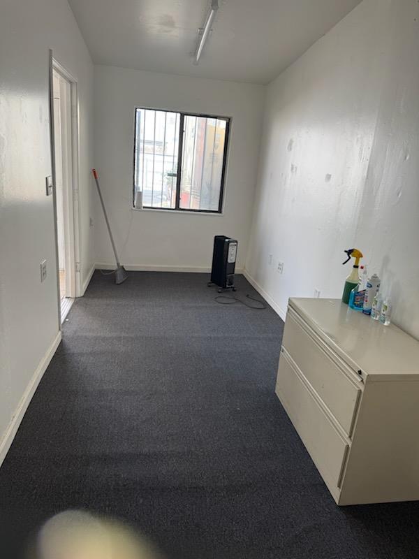 2381 S Taylor Ave, Fresno, CA 93706